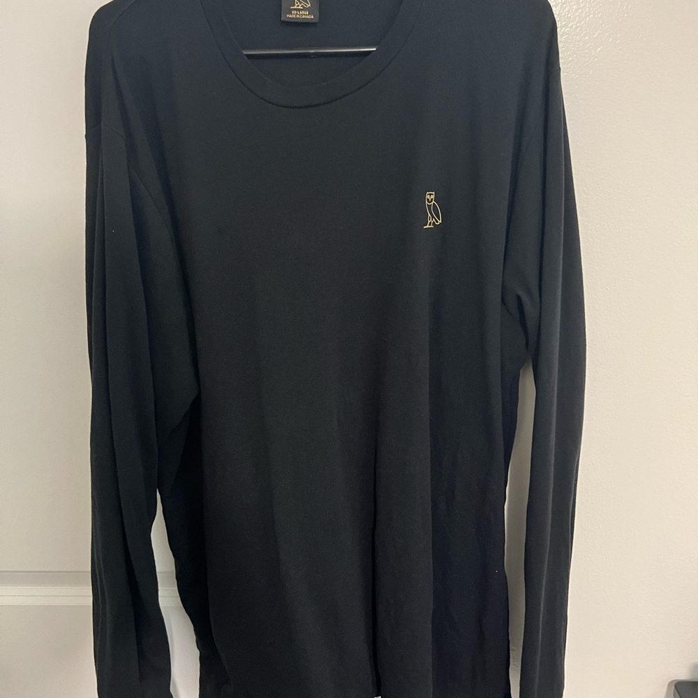 October's Very Own。long T shirt size XXL. Over size